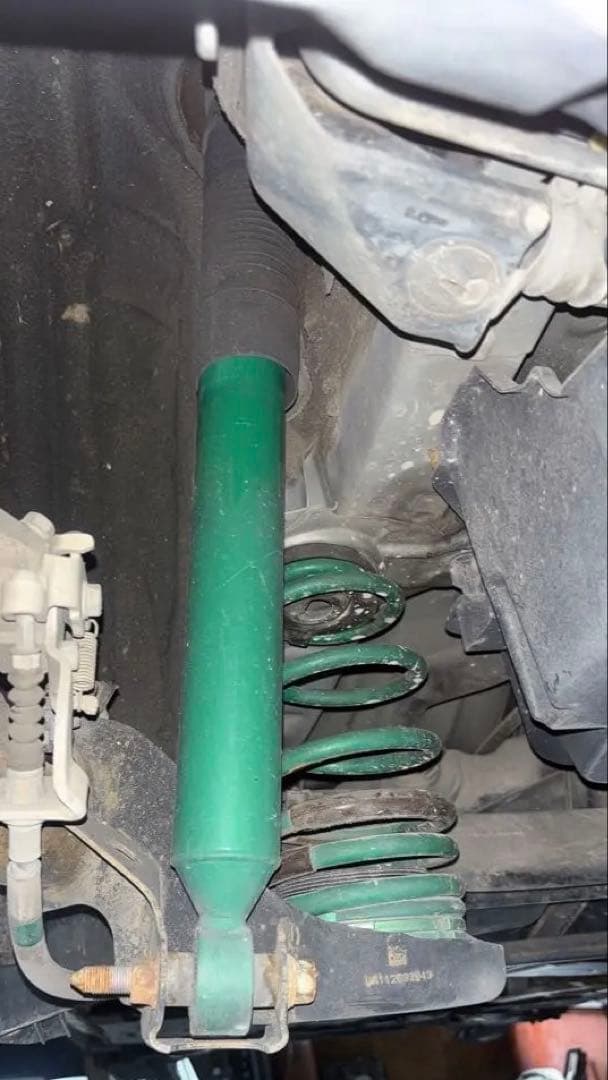 トヨタ プリウス ZVW30 ZVW35 TEIN　STREET FLEX車高調