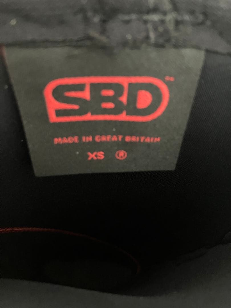 ★最終値下げ★【美品】SBDニースリーブ　サイズXS/赤黒