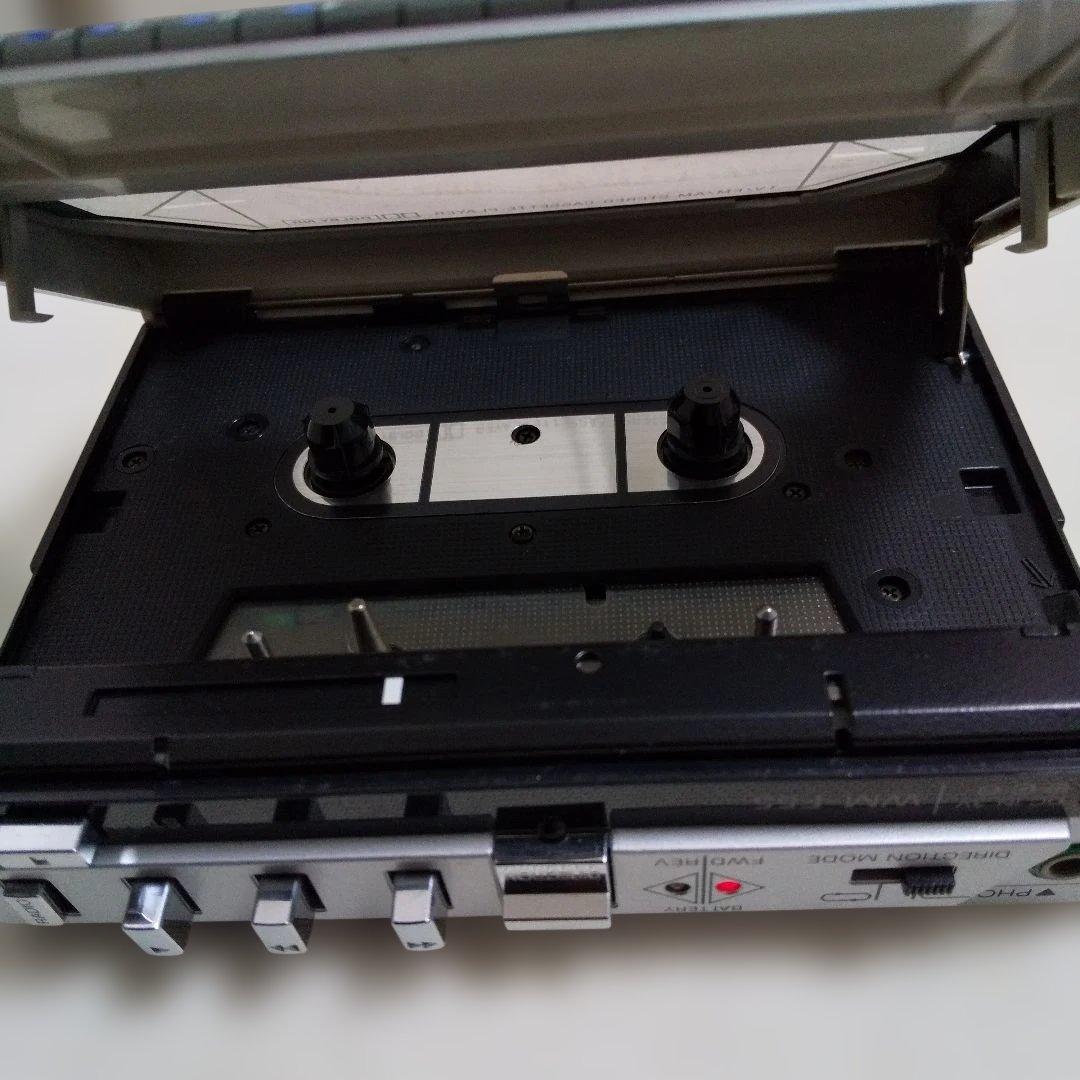 SONY ソニー カセットウォークマンＷＭ−F55 通電確認済　ジャンク 現状品