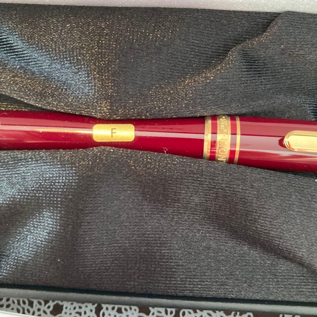 MONT BLANC ワインレッド万年筆　美品