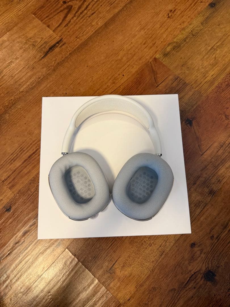 AirPods max シルバー　ライトニングケーブル