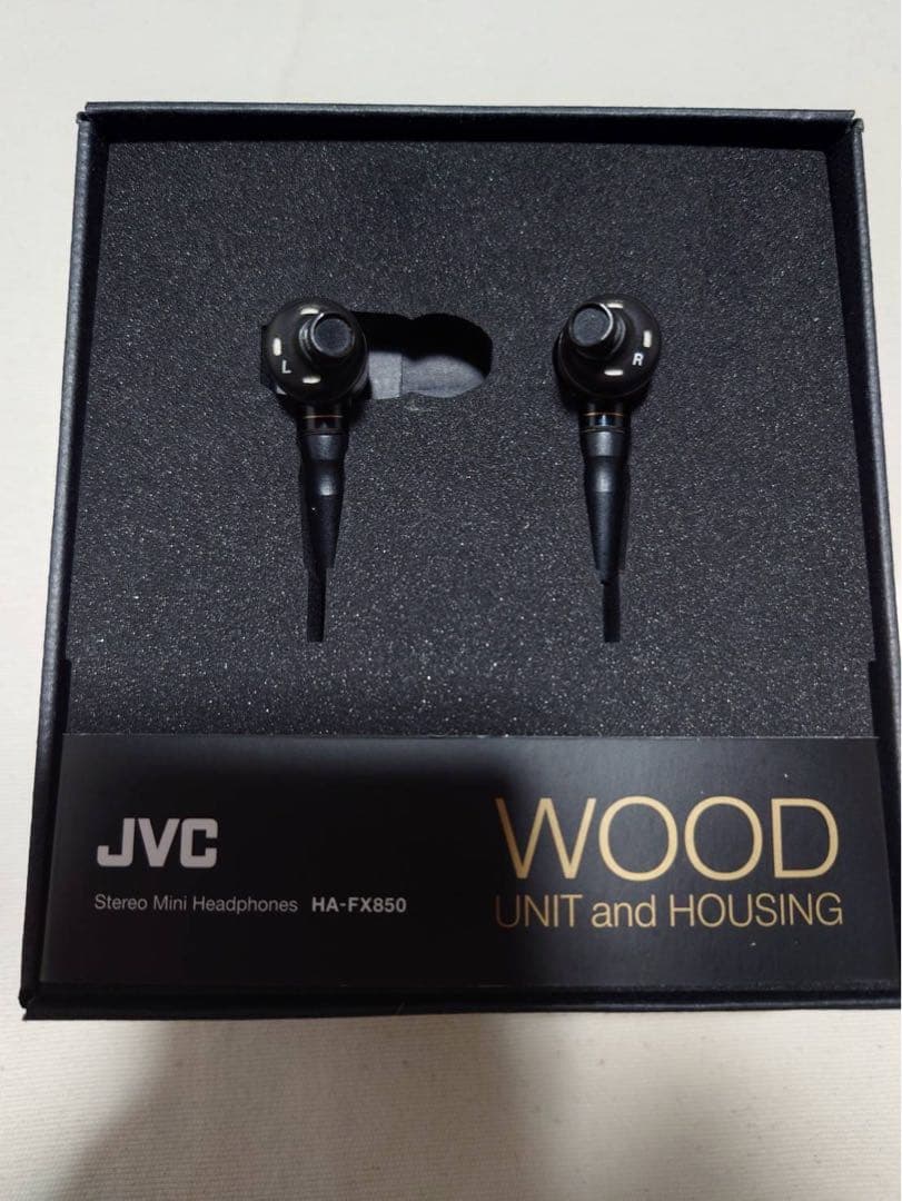 JVC HA-FX850 ウッドドーム型カナル有線イヤホン（美品・動作良好）