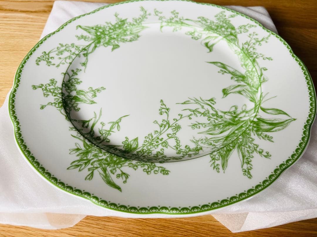 Dior リリーオブザバレー プレート　2枚セット