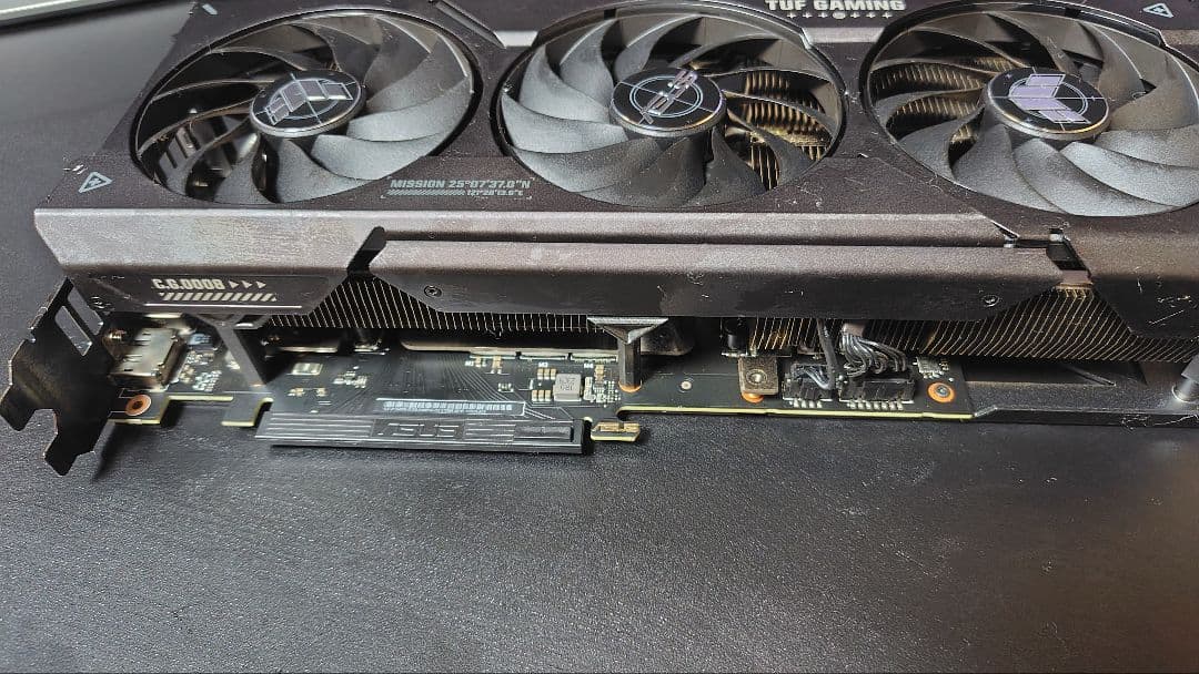 ASUS TUF Gaming GeForce RTX™ 4070 12GB