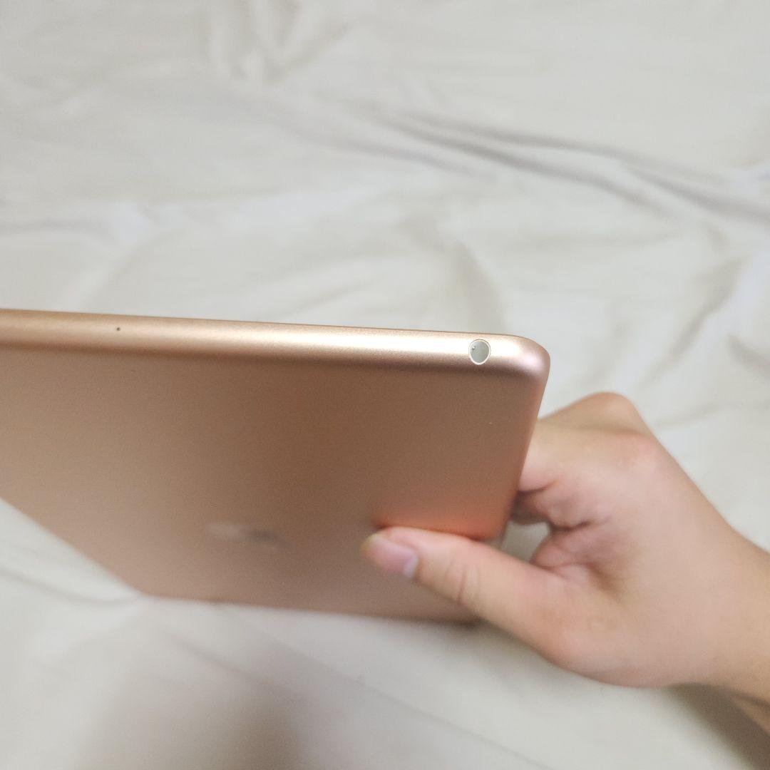 Apple iPad (第8世代) 32GB シルバー Wi-Fi