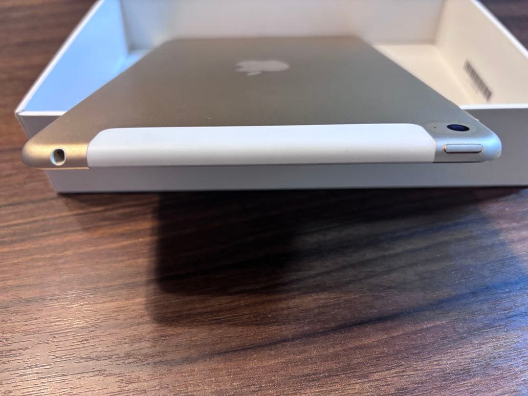 iPadmini4Wifi+Cellular128GB ゴールド　美品