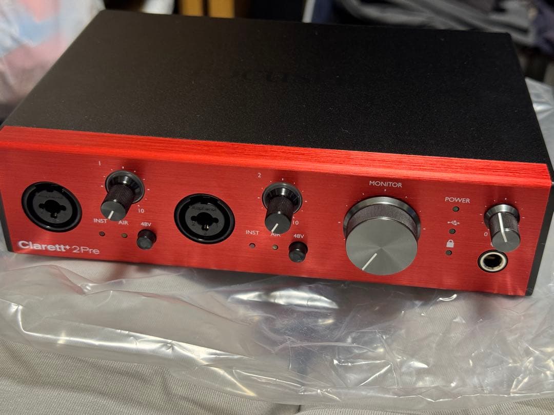 【ほぼ新品】focusrite clarett+ 2pre