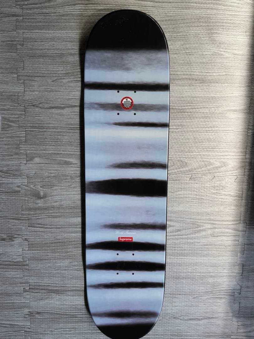 Supreme Blurred Logo Skateboard ブラック