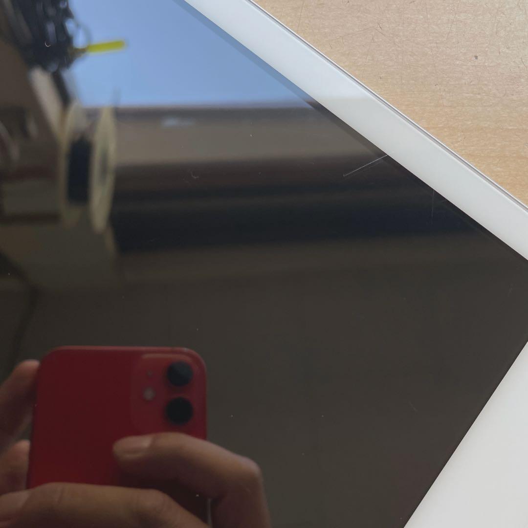 iPad 第6世代　A1893　Wi-Fiモデル　シルバー　32GB 美品　#8