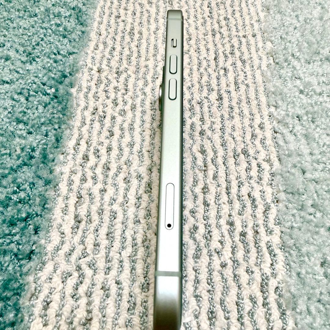 Apple iPhone15 グリーン 128GB SIMフリー