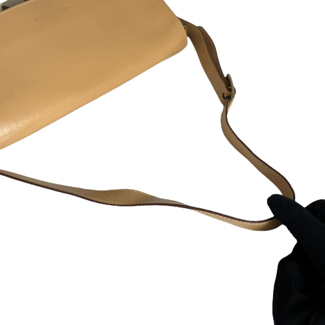 バッグ Givenchy 4G Beige One-Shoulder Bag