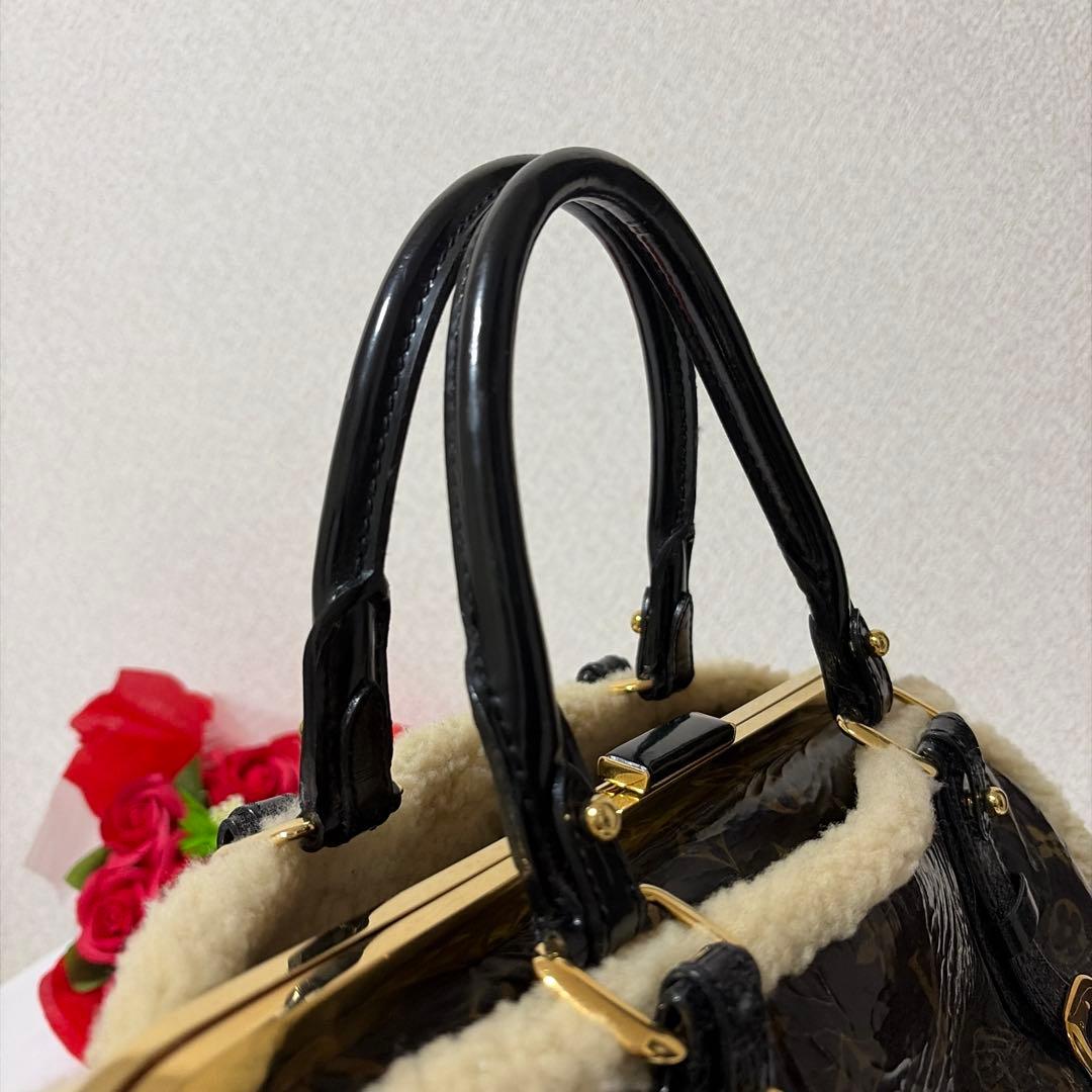 LOUIS VUITTON モノグラム シアリングストーム マロン ムートン