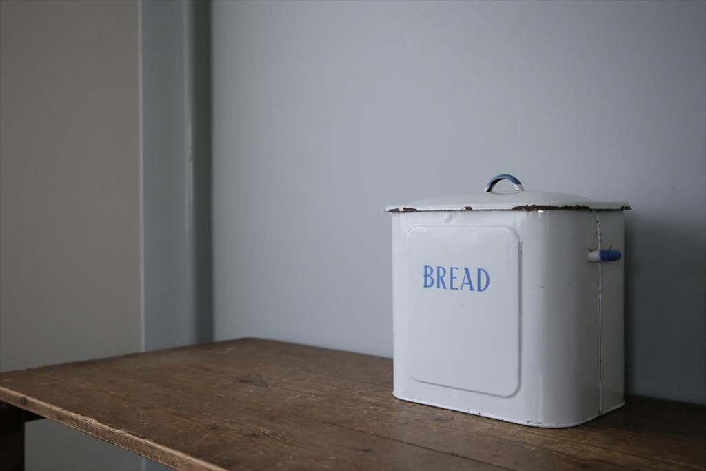 英国アンティーク琺瑯製ブレッド缶/ホーローキャニスター/米びつ(83-242)