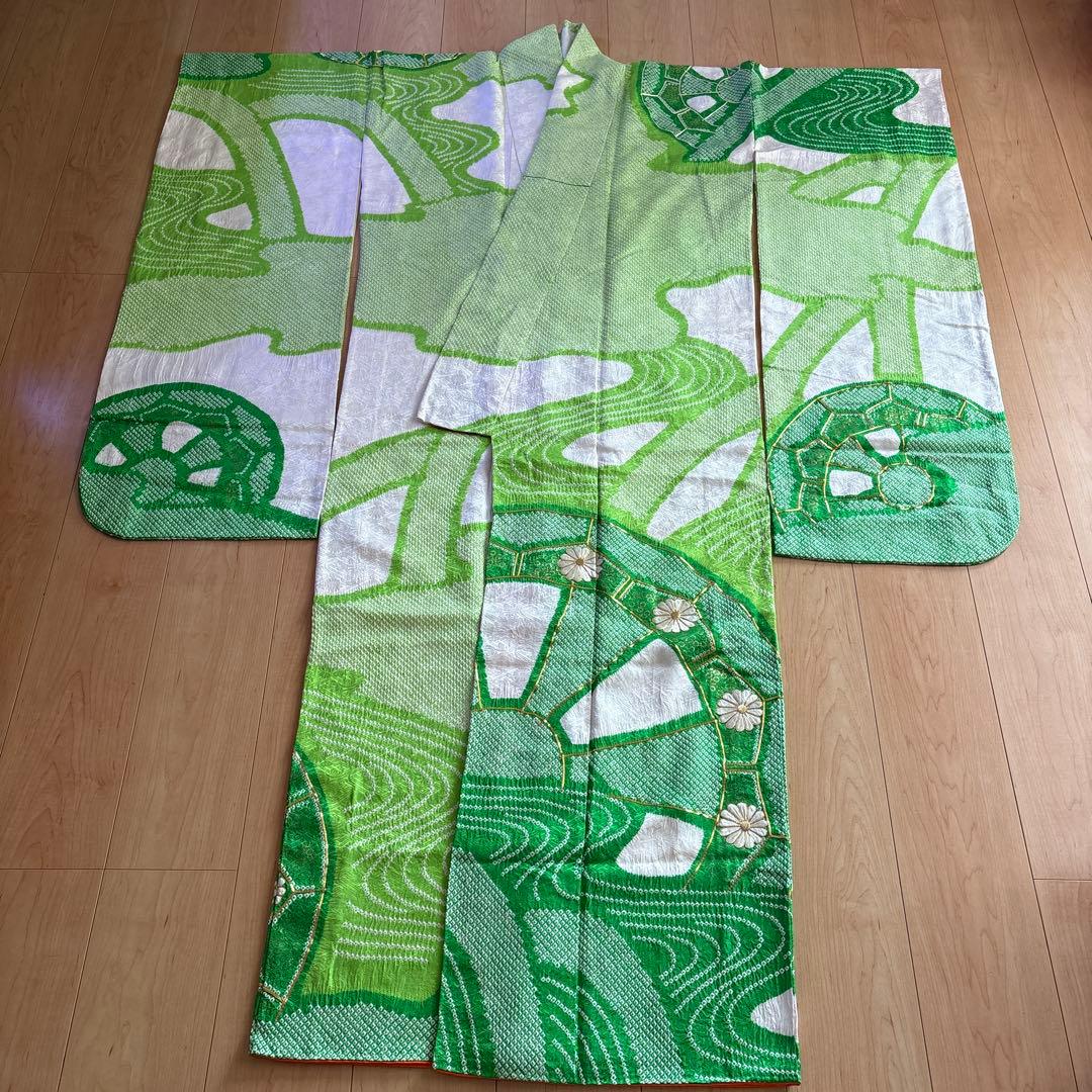 正絹　総絞り　黄緑×緑　疋田　源氏車　刺繍　振袖　着物単品　成人式　アンティーク