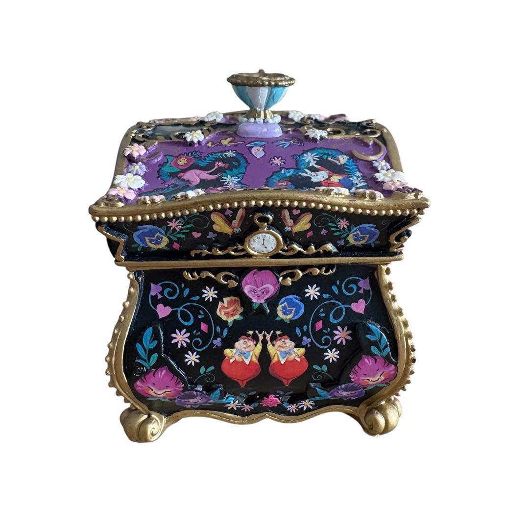 ディズニー　ふしぎの国のアリス　小物入れ