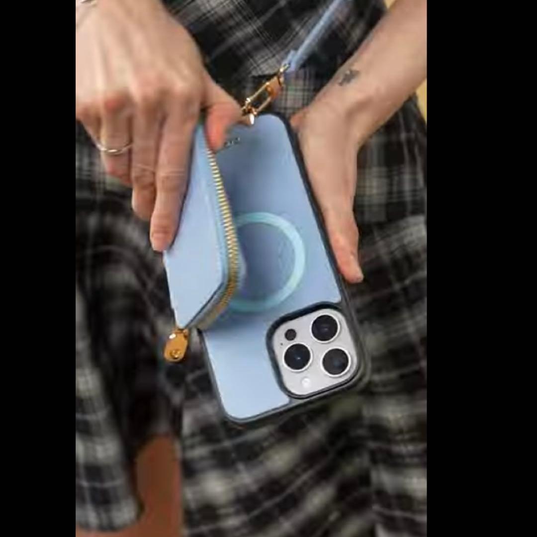 CUSTYPE iPhone16スマホケース