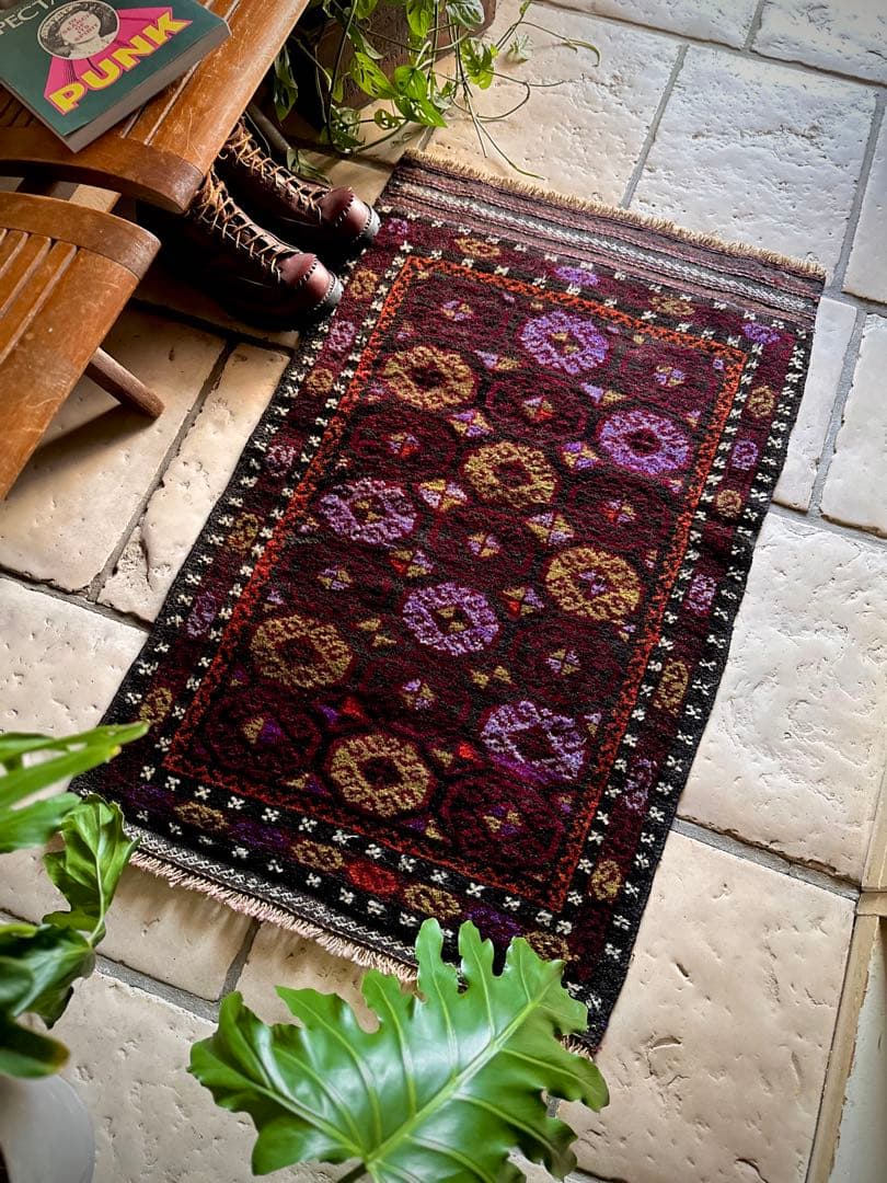 トライバルラグ　ヴィンテージラグ　バルーチ族　アフガンラグ　プリミティブアート