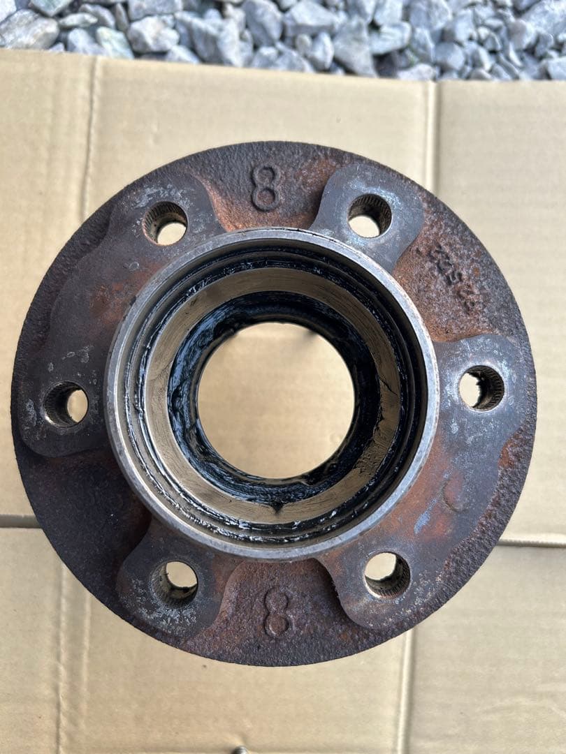 【中古品】ランドクルーザー70 パワーロッキングハブ用のハブ