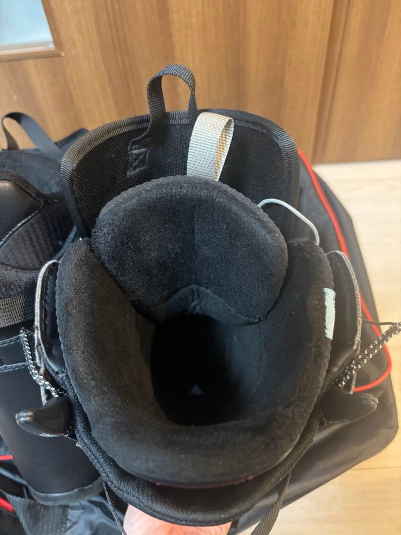BURTON MINTスノーボードブーツ 25.5サイズ ブラック　バッグ付き