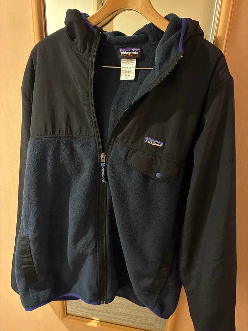 M*u様 パタゴニア　スナップt シェルドシンチラ　フーディー　2014年製　黒