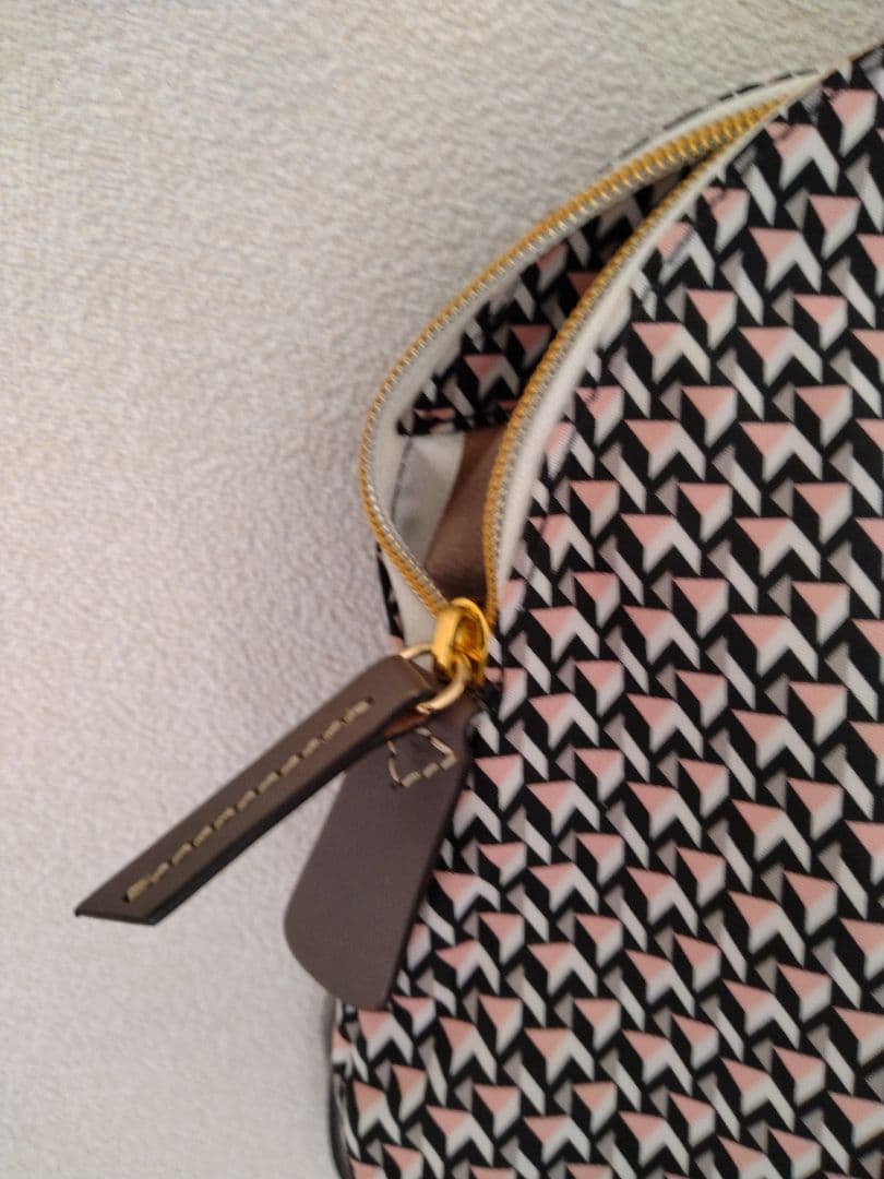 ROBERTA PIERI ロベルタピエリ　バッグ　ピンクベージュ　TATAMI