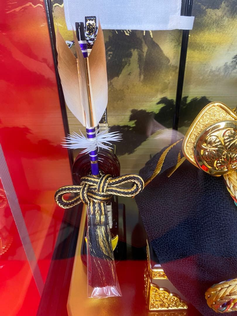 徳川家康公之兜　東京久月　五月人形　家紋付き兜飾り　オルゴール付きガラスケース入