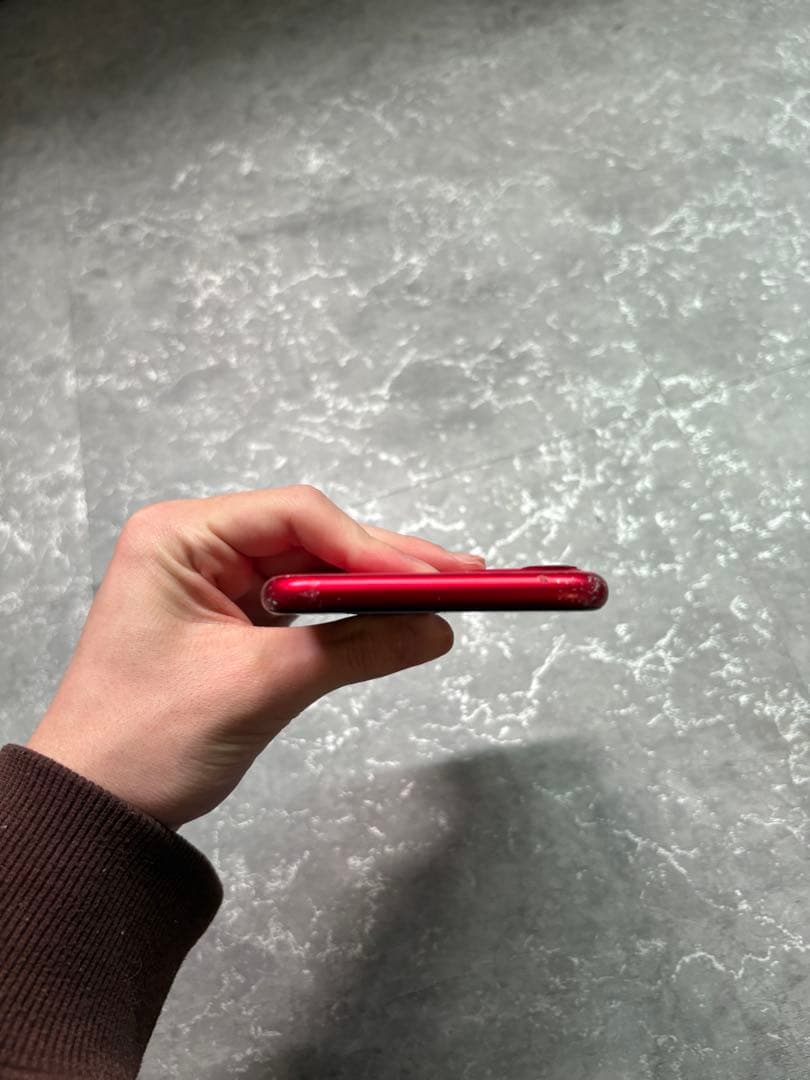 iPhone11 128GB レッド