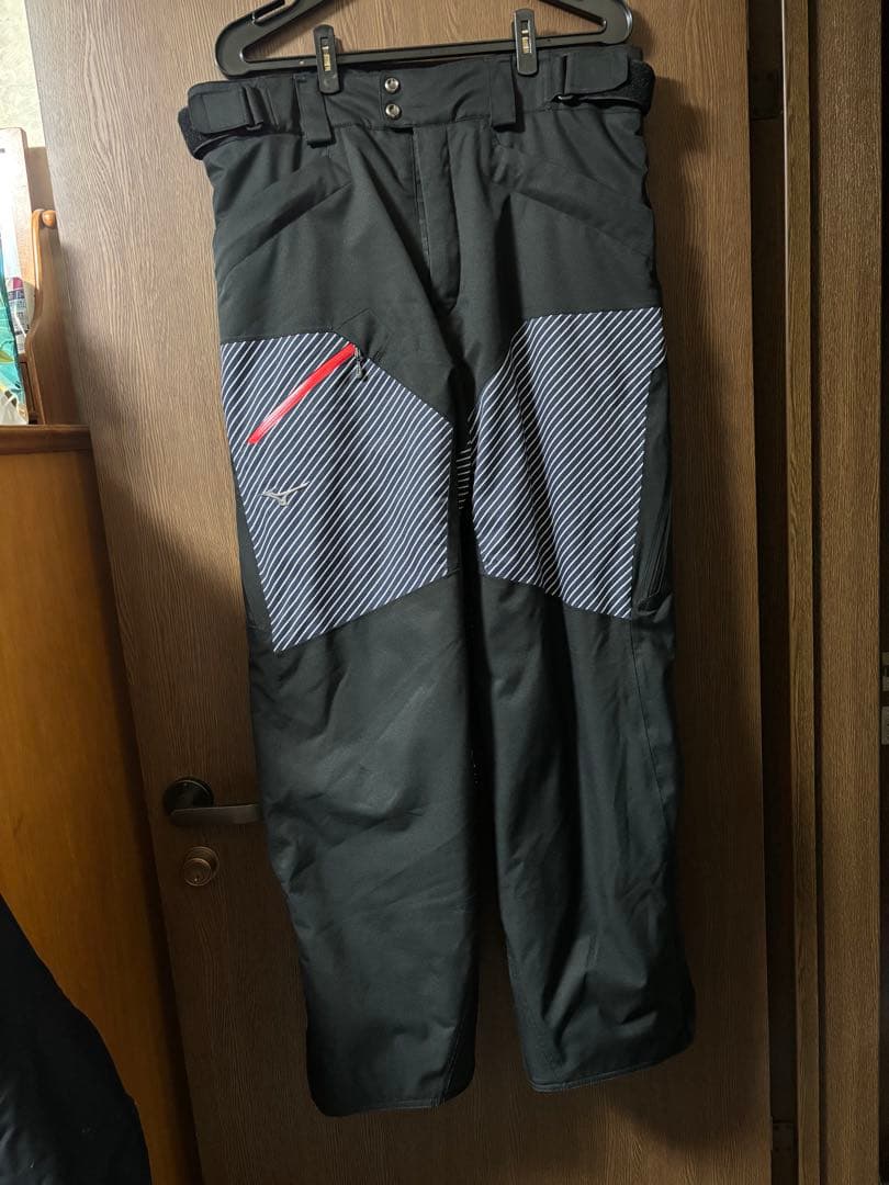 ミズノ　ノルディカチーム　スキーウェア　上下セット