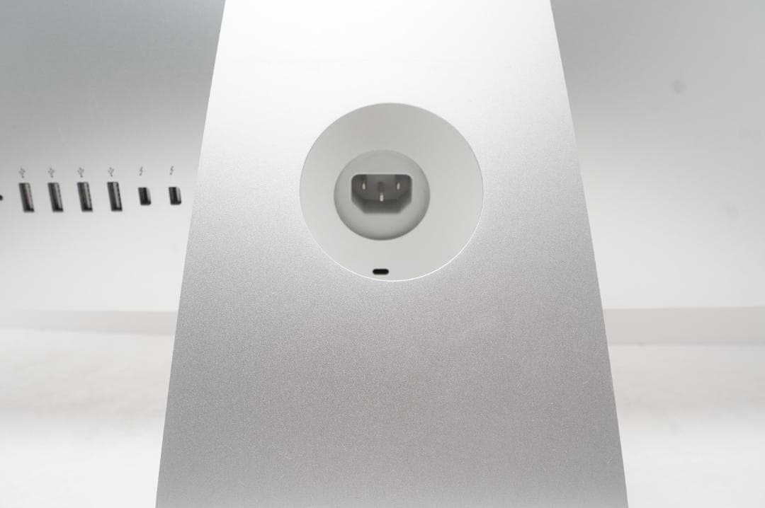 <高速化＞Apple iMac (21.5, Late2015)　SSD