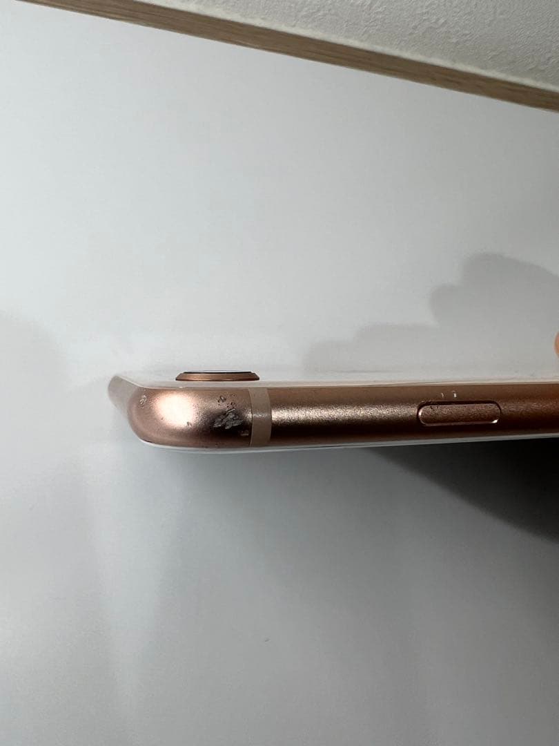 Apple iPhone8 ゴールド256GB ジャンク　動作問題なし