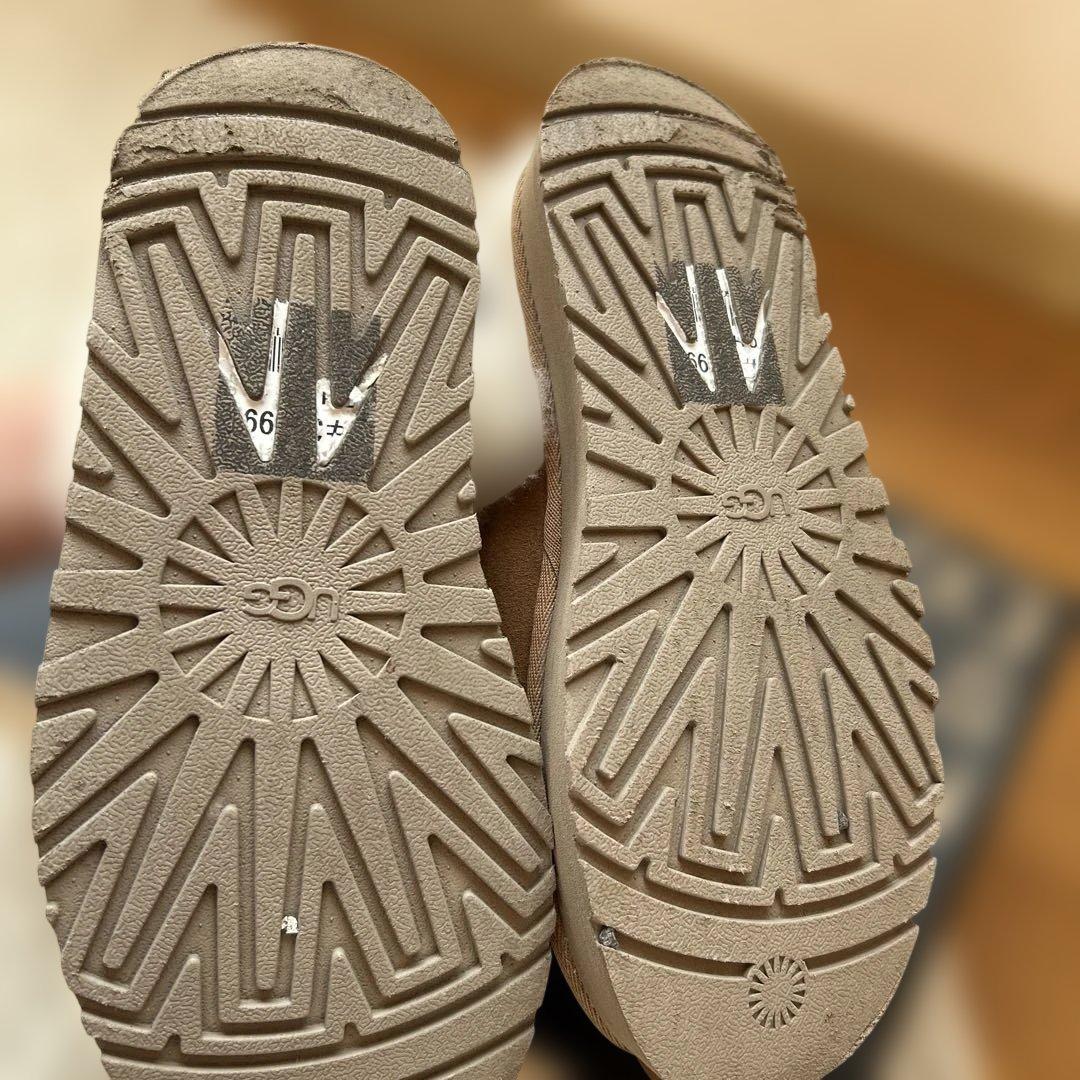 UGG ムートンサンダル