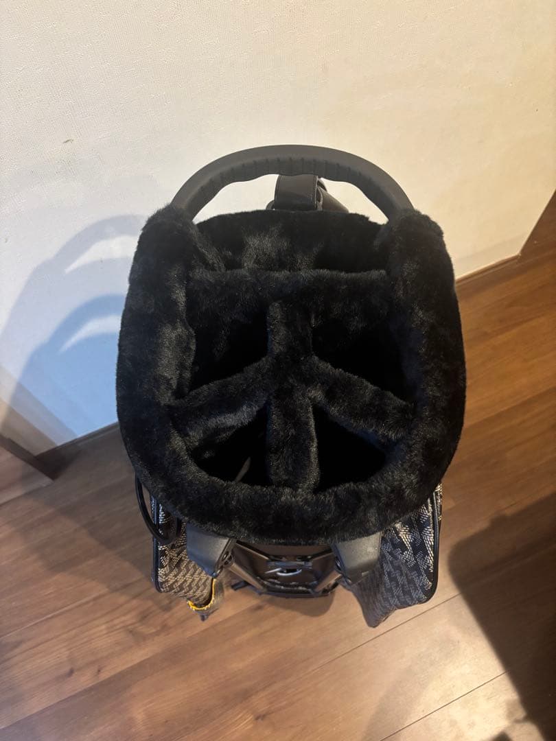 レザレクション　パーヴォー No.4 / モノブラック