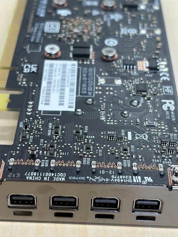 ☆ 新品未使用 ☆ NVIDIA T1000 8GB グラフィックボード*3個