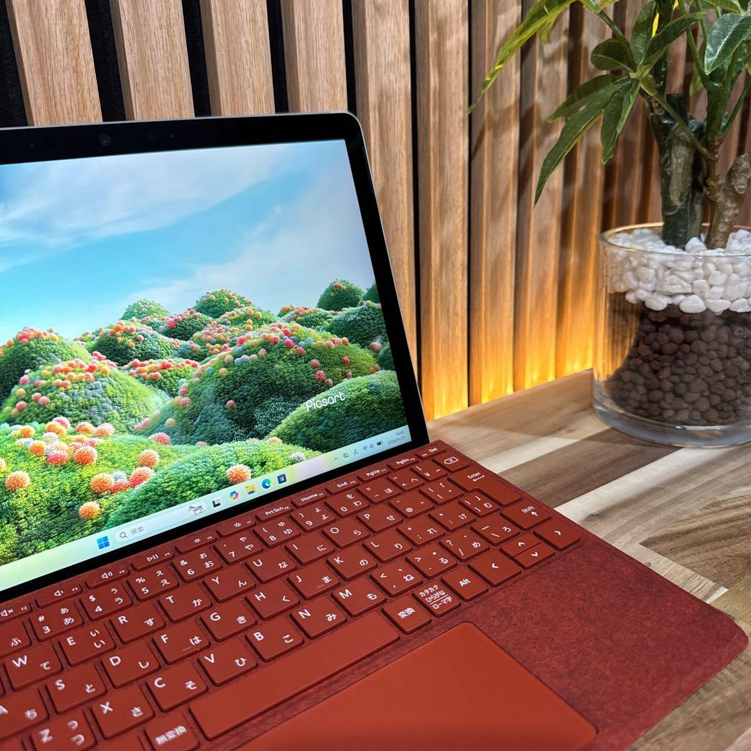美品 2in1モデル‼️Surface Go 3☘希少レッド☘大人気ノートパソコン