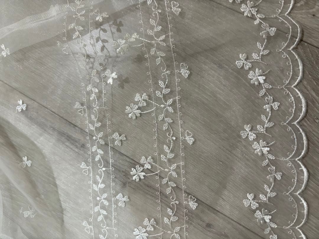 ミキハウス　ホワイト ベビードレスセット 帽子付き