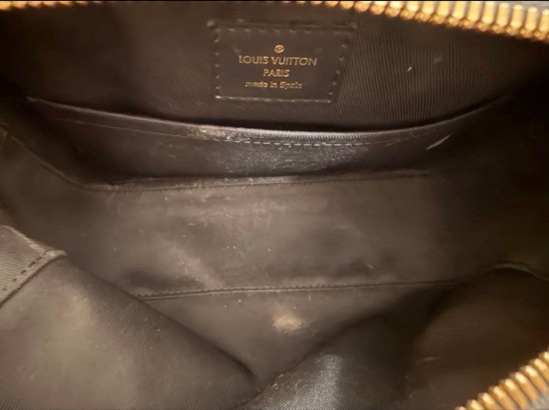 ルイ・ヴィトンショルダーバッグ 斜め掛けサント ンジュモノグラム