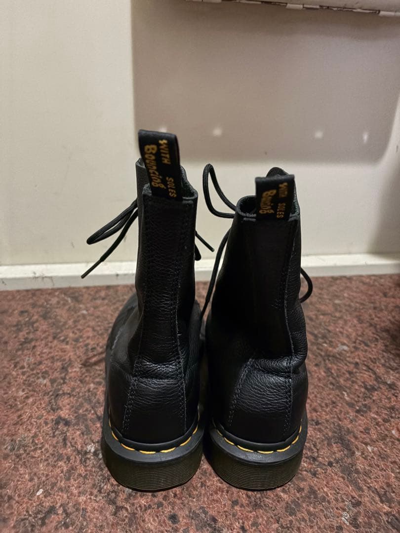 【美品】ドクターマーチン（柔らか本革素材）