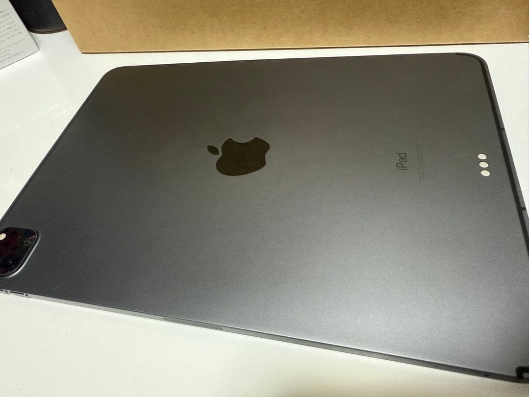 iPad Pro(第3世代)11インチWi-Fi+Cellular 128GB