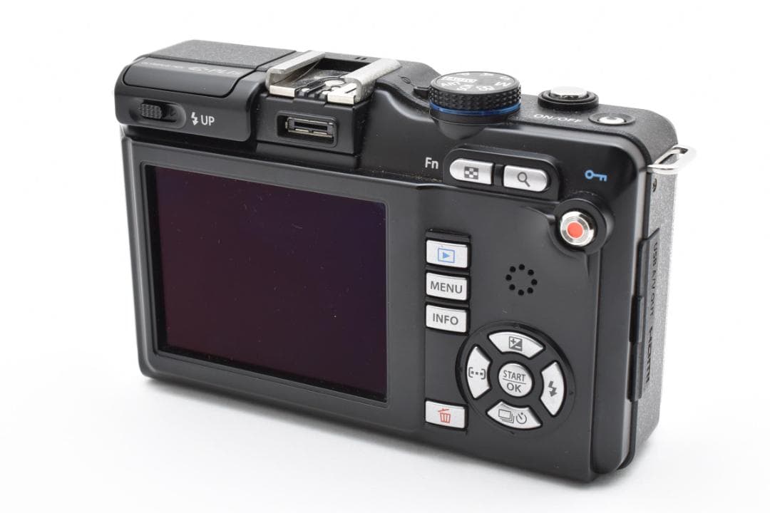 【ショット数5860回！】オリンパス PEN E-PL1sブラック ミラーレス