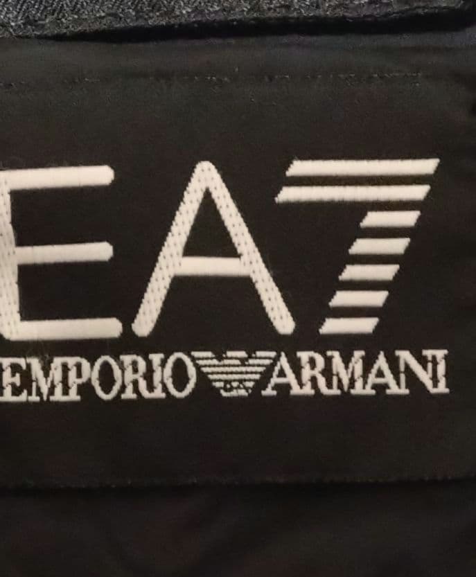 ❴本物·正規❵　エンポリオアルマーニEA7 ブラック ダウンジャケットМサイズ