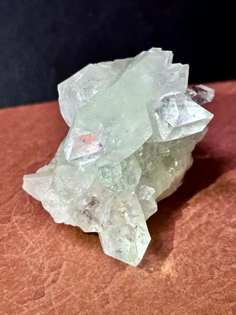 【レア】グリーンアポフィライト 原石 インド産 魚眼石 鉱物標本 天然石