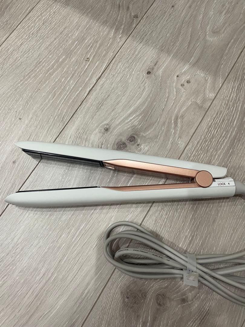 5/12まで値下Panasonic ナノケアストレートヘアアイロンEH-HS0E