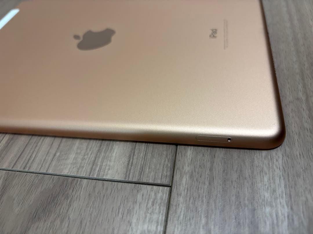 iPad第6世代　32GB