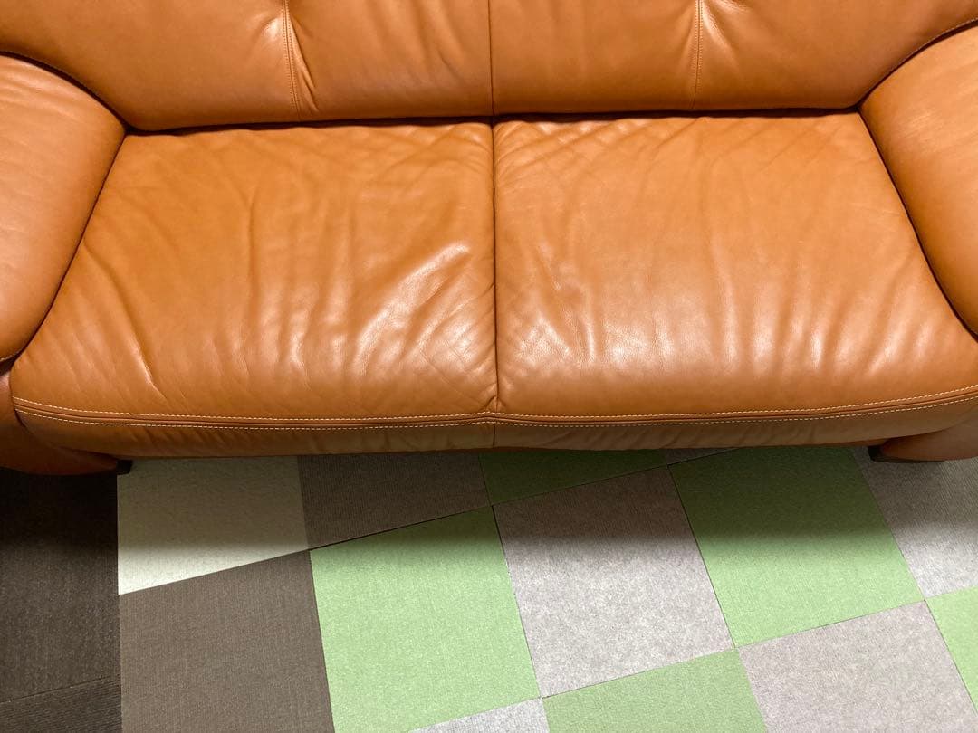 カリモク　ブラウンレザー 2人掛けソファ