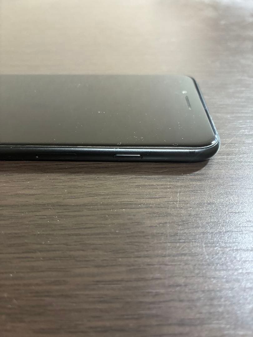 iPhone SE (第2世代) 128GB　ブラック　箱付き