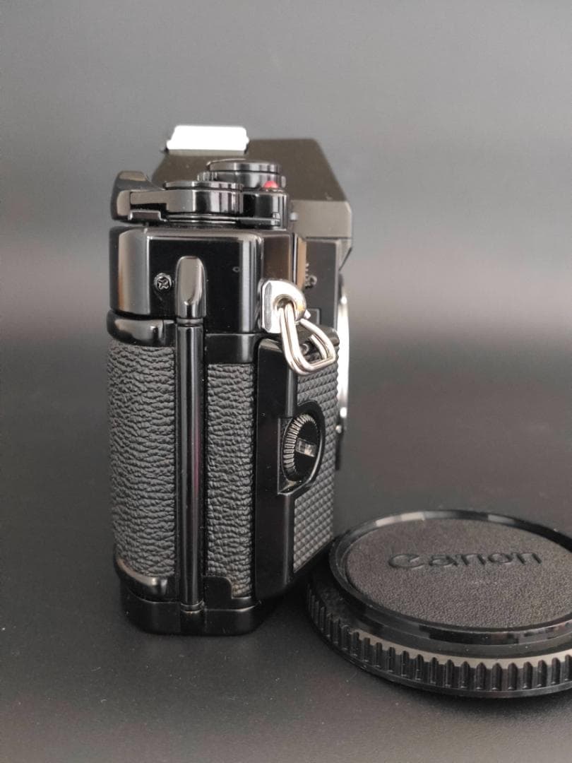 Canon A-1 ブラック ボディ 一眼レフカメラ