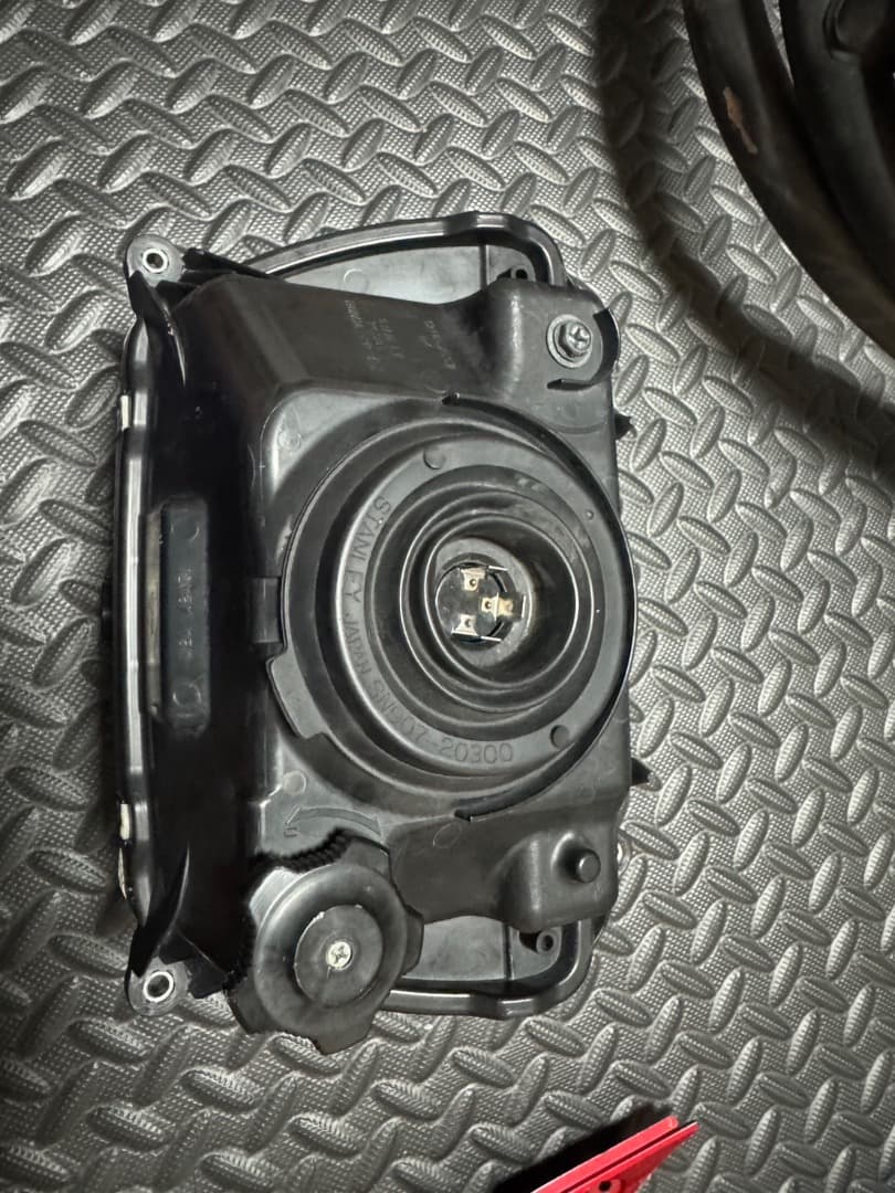 cb400sb ヘッドライトユニット