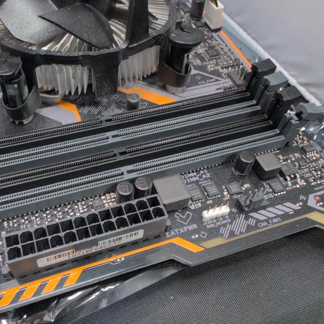 TUF Z370-PLUS GAMING マザーボード