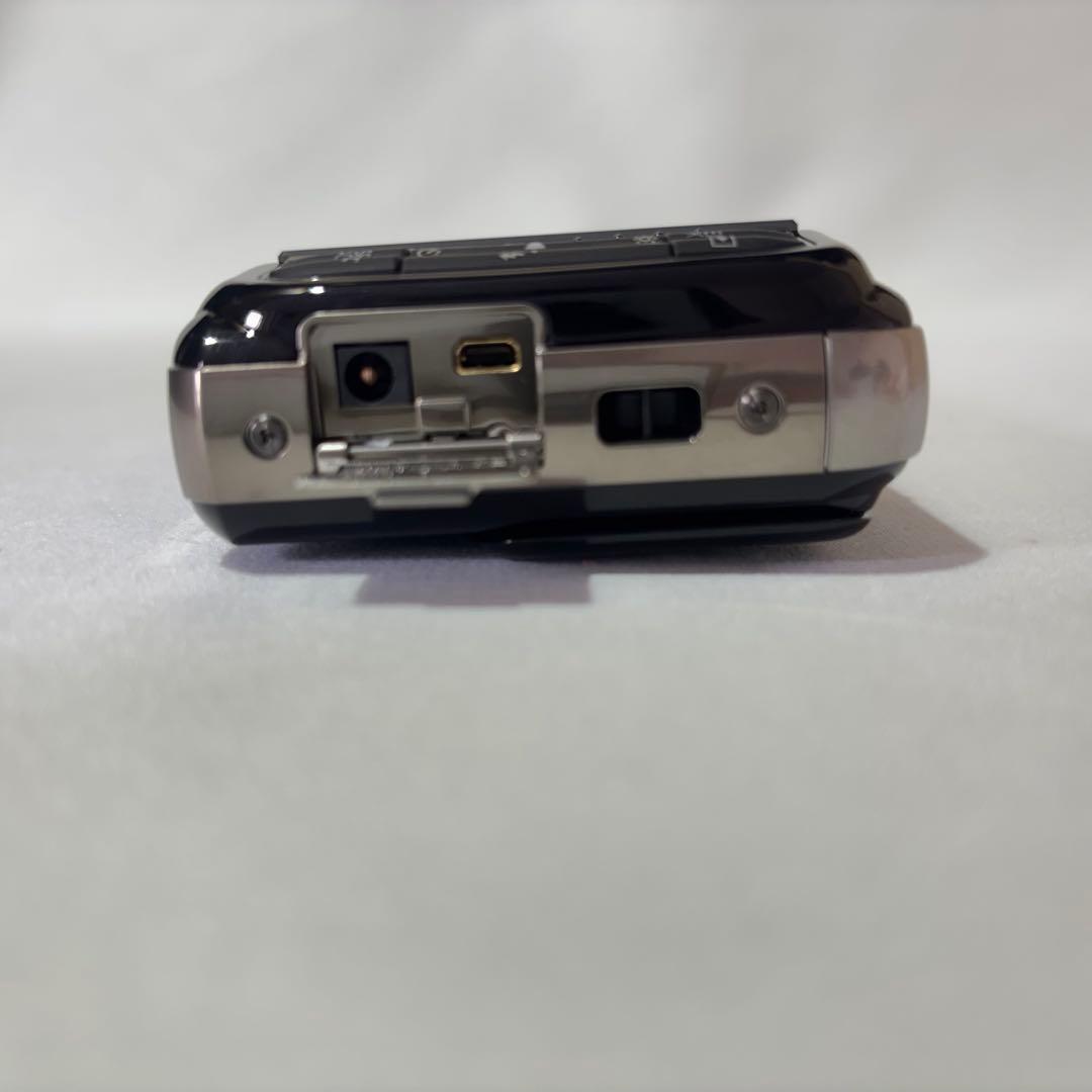 【超希少】FUJIFILM ハローキティPINEPIX REAL 3D W1