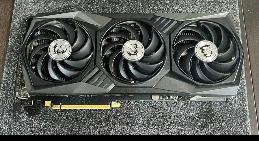MSI GeForce RTX 3070 トリプルファン（美品）